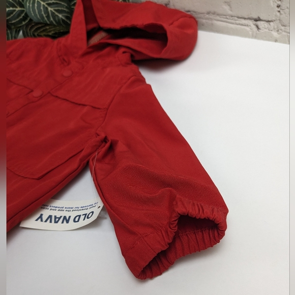 Old Navy Red Rain Coat Jacket Unisex 3-6M - Picture 6 of 6